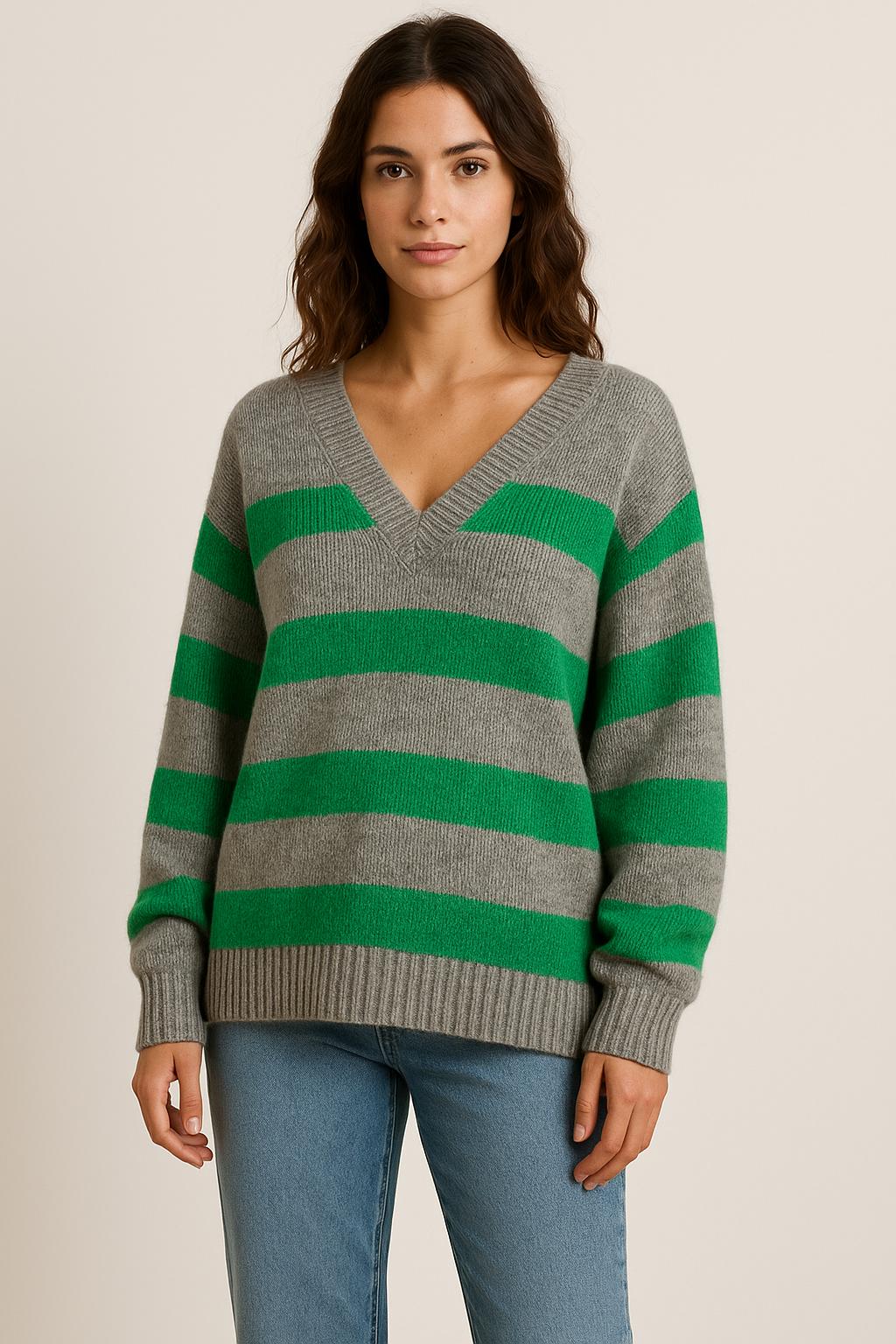 Valeria Jersey de Mujer – Diseño Oversize con Rayas Anchas y Escote en V